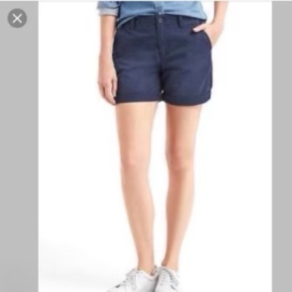 Gap Girlfriend Khaki Shorts - Picture 1 of 5